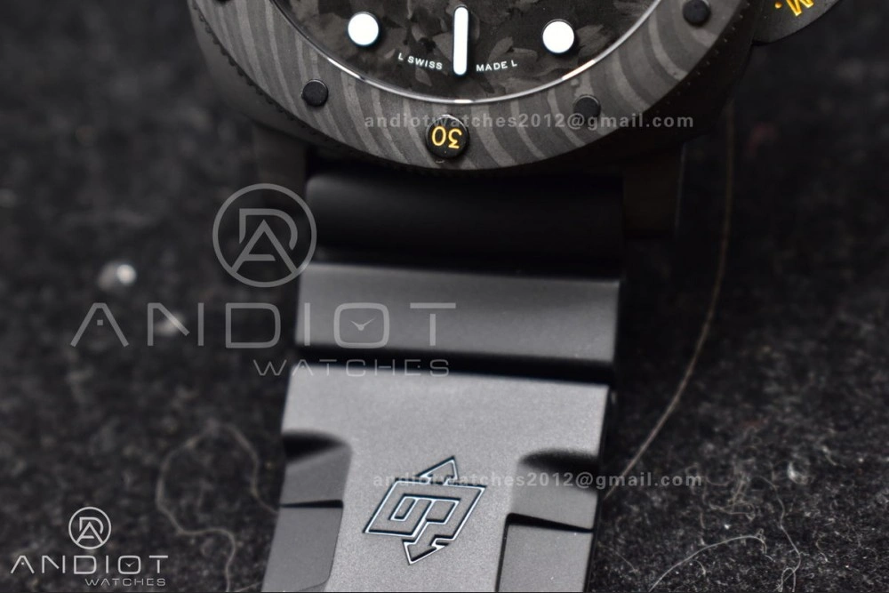 EyeCatching PAM1324 Carbotech VSF 1:1 Best Edition Black Dial On Black Rubber Strap P 985