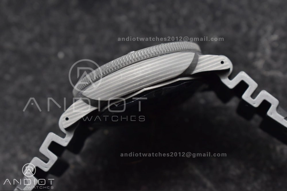 EyeCatching PAM1324 Carbotech VSF 1:1 Best Edition Black Dial On Black Rubber Strap P 985