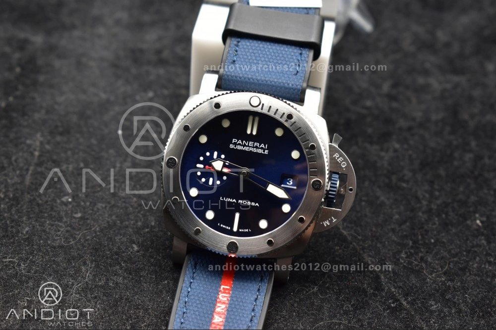 PAM1391 Luna Rossa Submersible VSF 1:1 Best Edition on Blue Fabric Strap P Bright 340