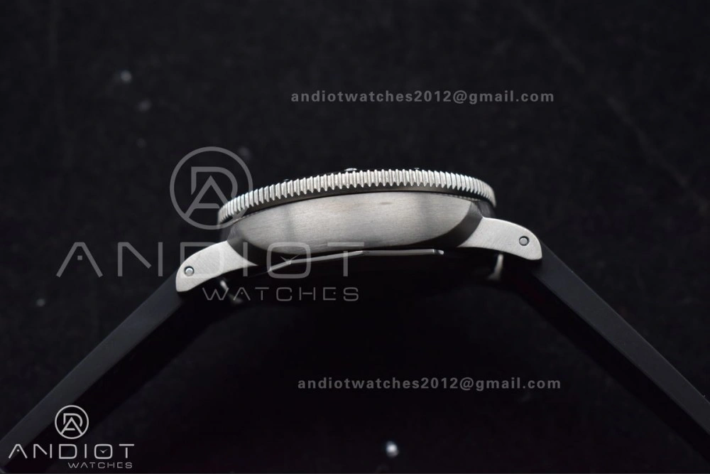 Modern PAM1507 Submersible GMT Luna Rossa 42mm VSF 1:1 Best Edition on Blue Nylon Strap P 329