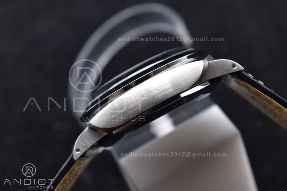 PAM217 H XF 1:1 Best Edition Superlumed Dial on Black Leather Strap A6497 with Y-Incabloc Sleek 993