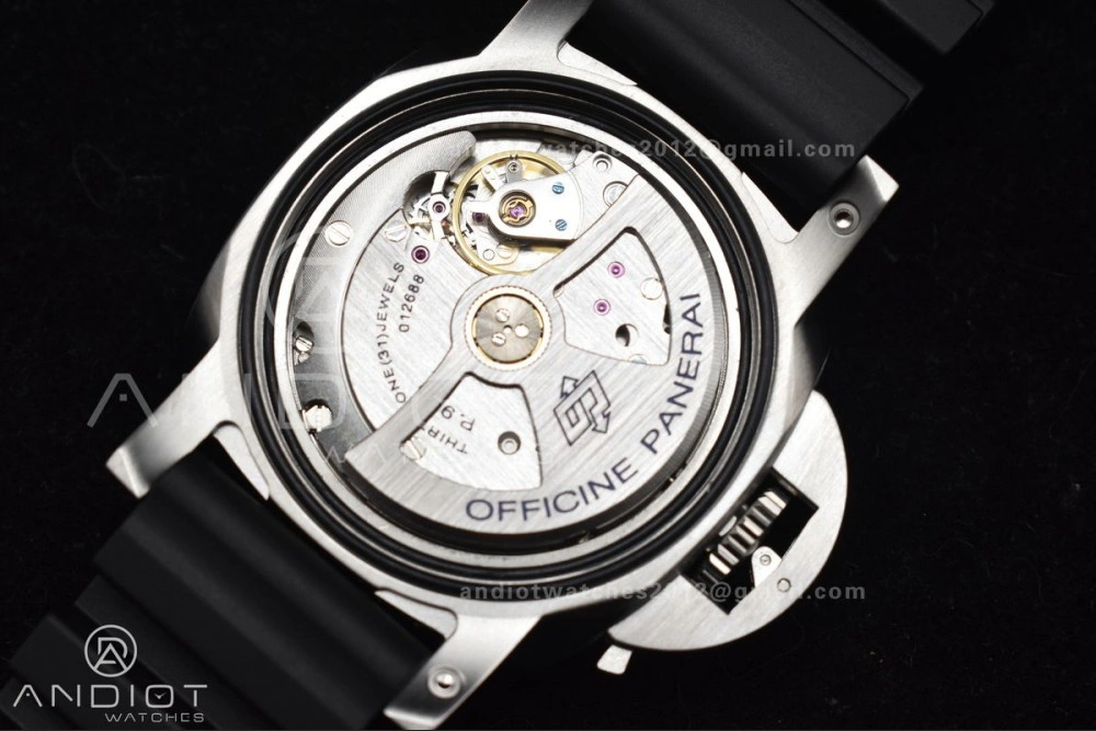 Resilient PAM2223 Submersible 42mm VSF Best Edition White Dial on Black Rubber Strap P 347