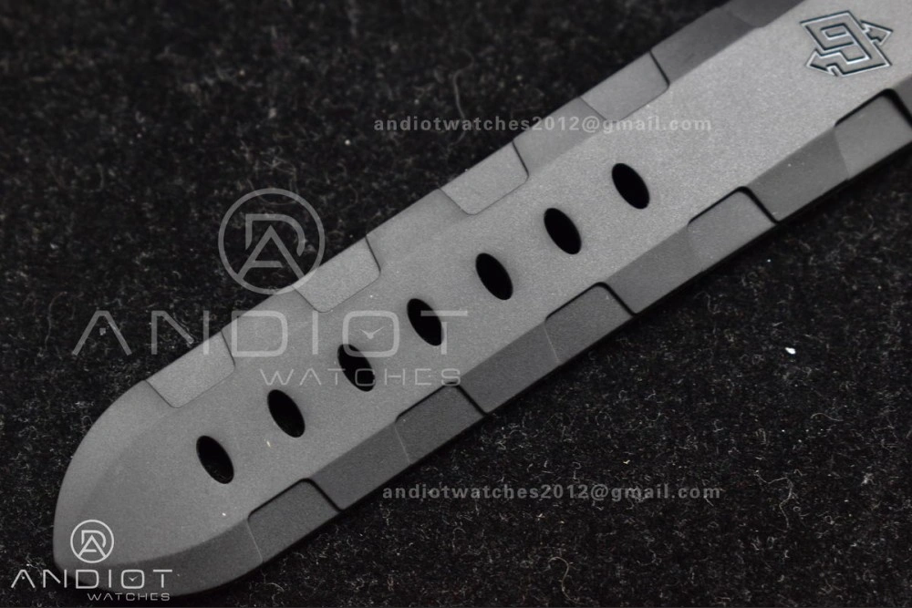 ZeroBulk PAM683 Y SBF 1:1 Best Edition Black Dial on Black Rubber Strap XXXIV 459
