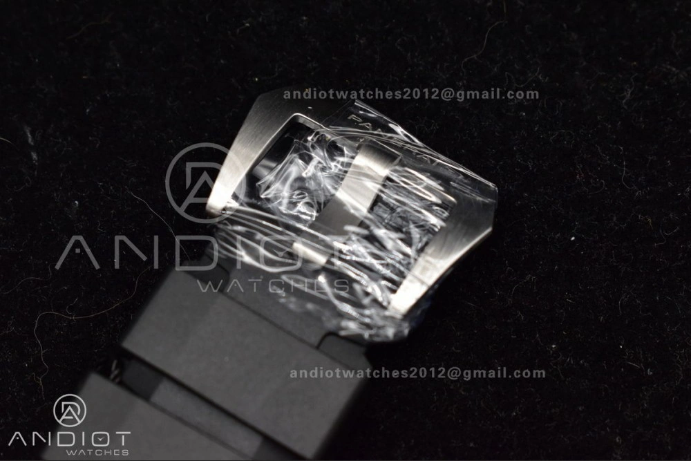 ZeroBulk PAM683 Y SBF 1:1 Best Edition Black Dial on Black Rubber Strap XXXIV 459