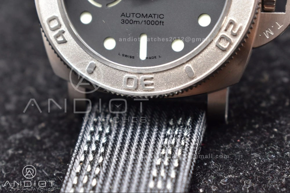 PAM984 Mike Horn Submersible VSF 1:1 Best Edition Black Dial on Black Nylon Strap P.9010 Clone TechFriendly 996