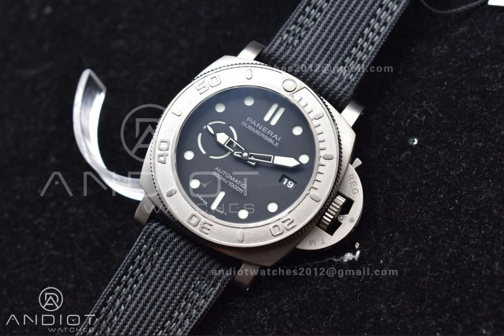 PAM984 Mike Horn Submersible VSF 1:1 Best Edition Black Dial on Black Nylon Strap P.9010 Clone TechFriendly 996