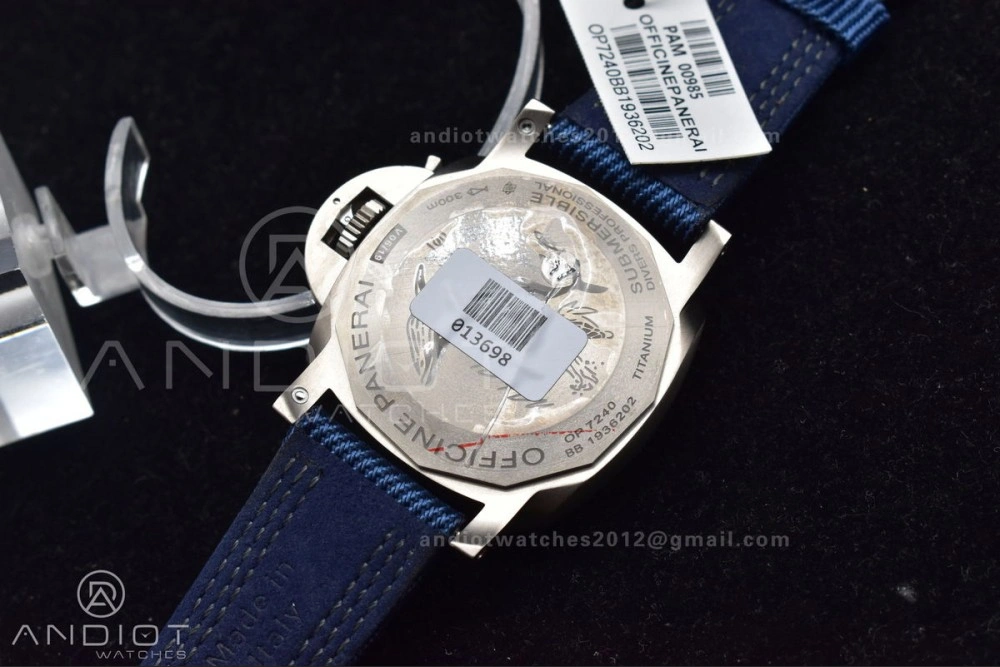 Durable PAM985 Mike Horn Submersible Tit Blue TI NY VSF P 351