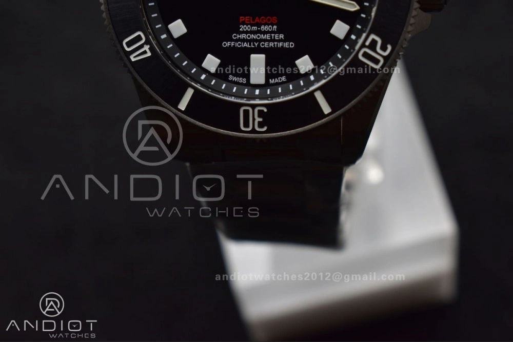 AllSeason Pelagos 39mm Titanium ZF 1:1 Best Edition Black Dial on Titanium Bracelet A 1273