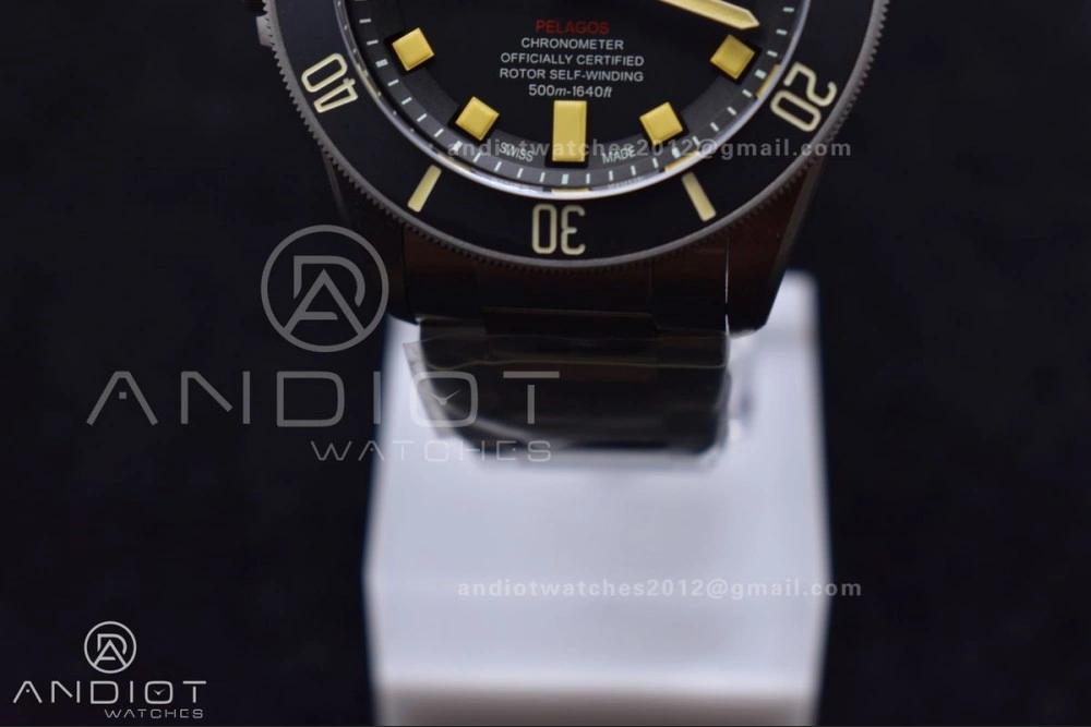 Pelagos Titanium LHD XF 1:1 Best Edition Black Dial on Titanium Bracelet A Efficient 1015