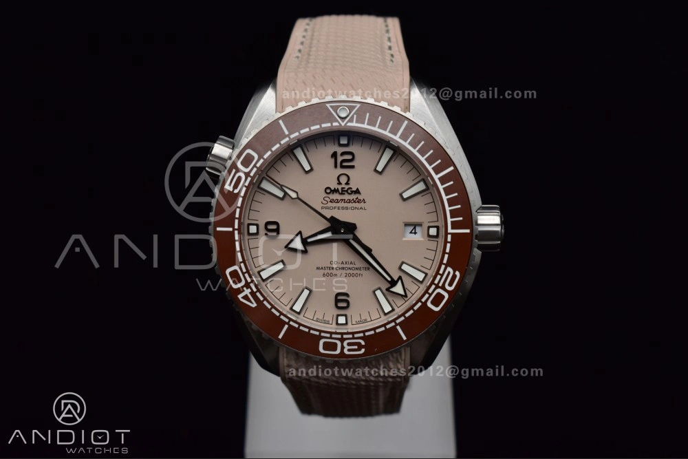 Snug Planet Ocean 43.5mm SS VSF 1:1 Best Edition Brown Bezel Sand Dial on Sand Rubber Strap A8900 Super Clone 40