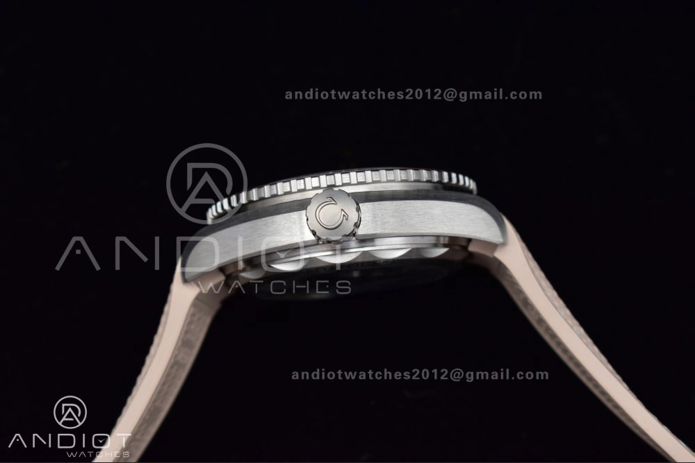 Snug Planet Ocean 43.5mm SS VSF 1:1 Best Edition Brown Bezel Sand Dial on Sand Rubber Strap A8900 Super Clone 40