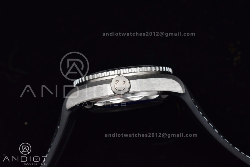 TravelReady Planet Ocean 43.5mm SS VSF 1:1 Best Edition Gray Bezel Gray Dial on Black Rubber Strap A8900 Super Clone 38