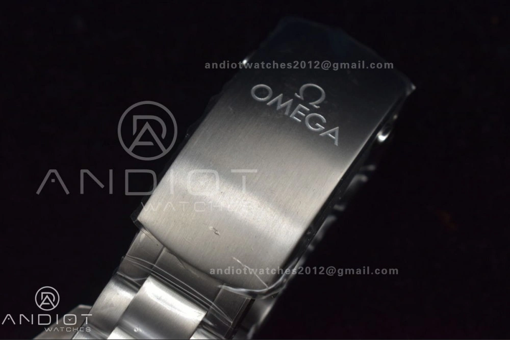 Planet Ocean 43.5mm 