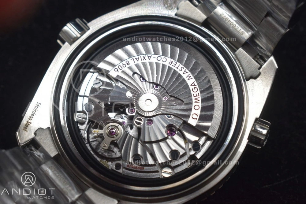 Planet Ocean 43.5mm 