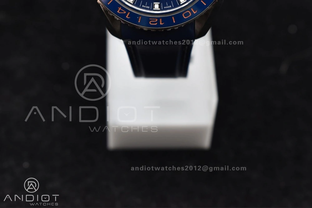 Planet Ocean 600M Co-Axial GMT 43.5mm VSF 1:1 Best Edition Blue Dial Blue Ceramic Bezel on Rubber Strap A8605 Super Clone Popular 1009