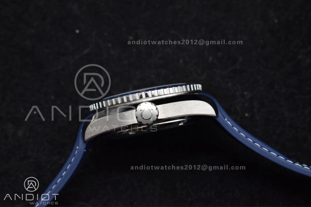 Planet Ocean 600M Co-Axial GMT 43.5mm VSF 1:1 Best Edition Blue Dial Blue Ceramic Bezel on Rubber Strap A8605 Super Clone Popular 1009