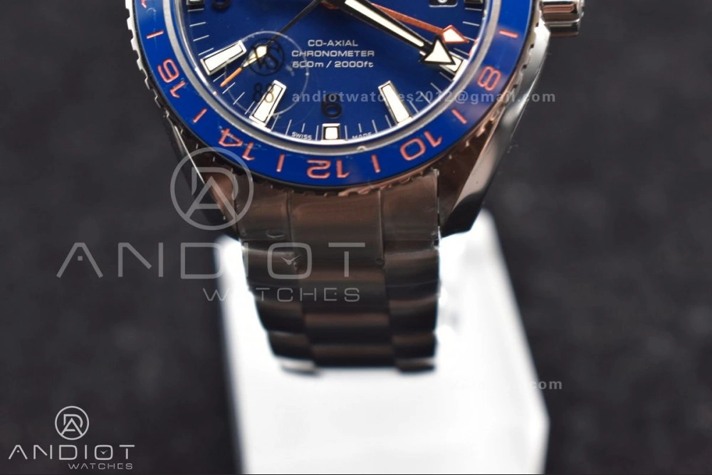 Planet Ocean 600M Co-Axial GMT 43.5mm VSF 1:1 Best Edition Blue Dial Blue Ceramic Bezel on SS Bracelet A8605 Super Clone EasyMatch 1014