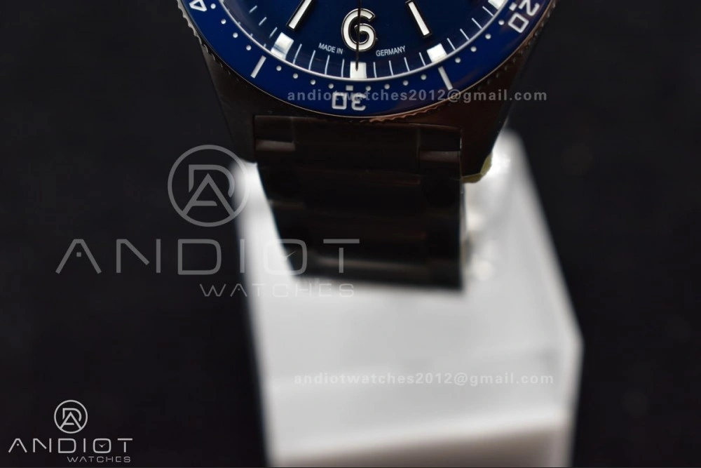 RXW Factory Spezialist SeaQ 39mm 1:1 Best Version Blue Vibrant 452