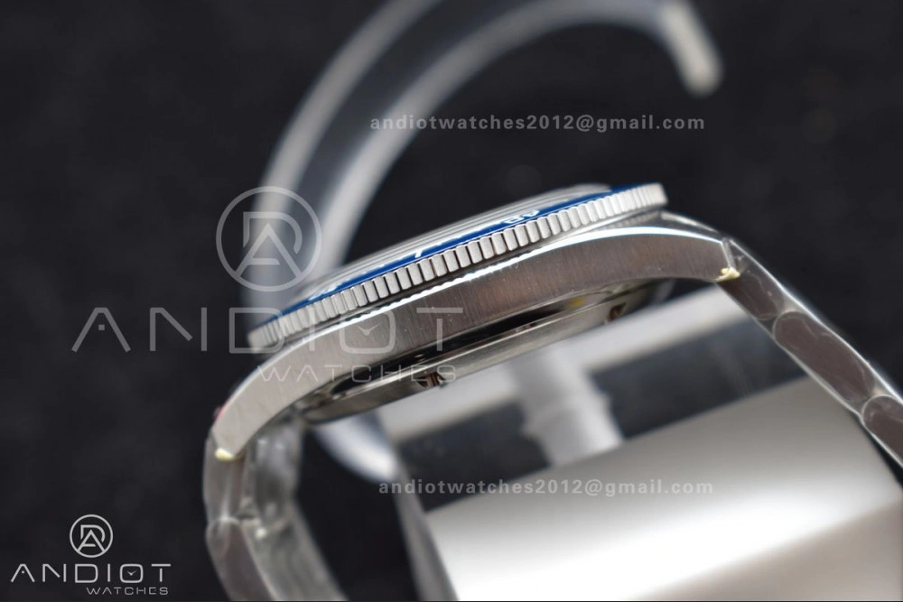 RXW Factory Spezialist SeaQ 39mm 1:1 Best Version Blue Vibrant 452
