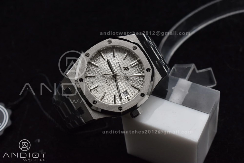 ModernLook Royal Oak 37mm 15450 SS ZF 1:1 Best Edition White Textured Dial on SS Bracelet SA3120 Super Clone 103