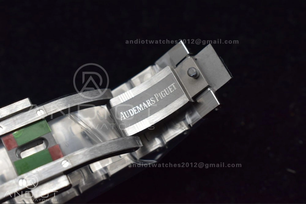 Stylish Royal Oak 39mm 15202 SS ZF 1:1 Best Edition Blue Textured Dial on SS Bracelet A 1043