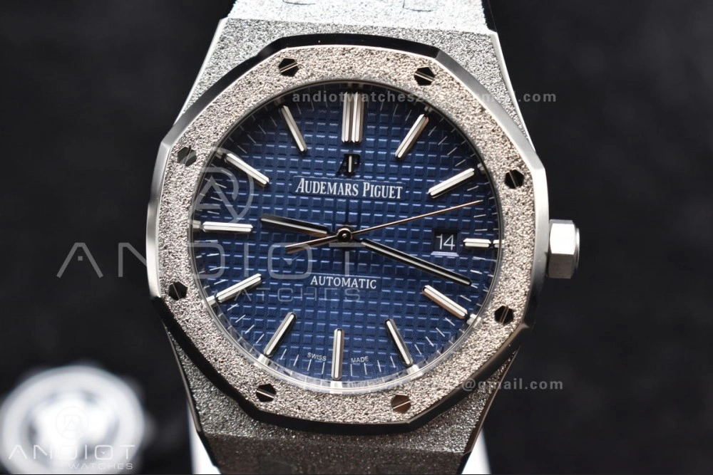 Durable Royal Oak 41mm 15400 SS ZF 1:1 Best Edition Frosted Case Blue Textured Dial on SS Bracelet A 1095
