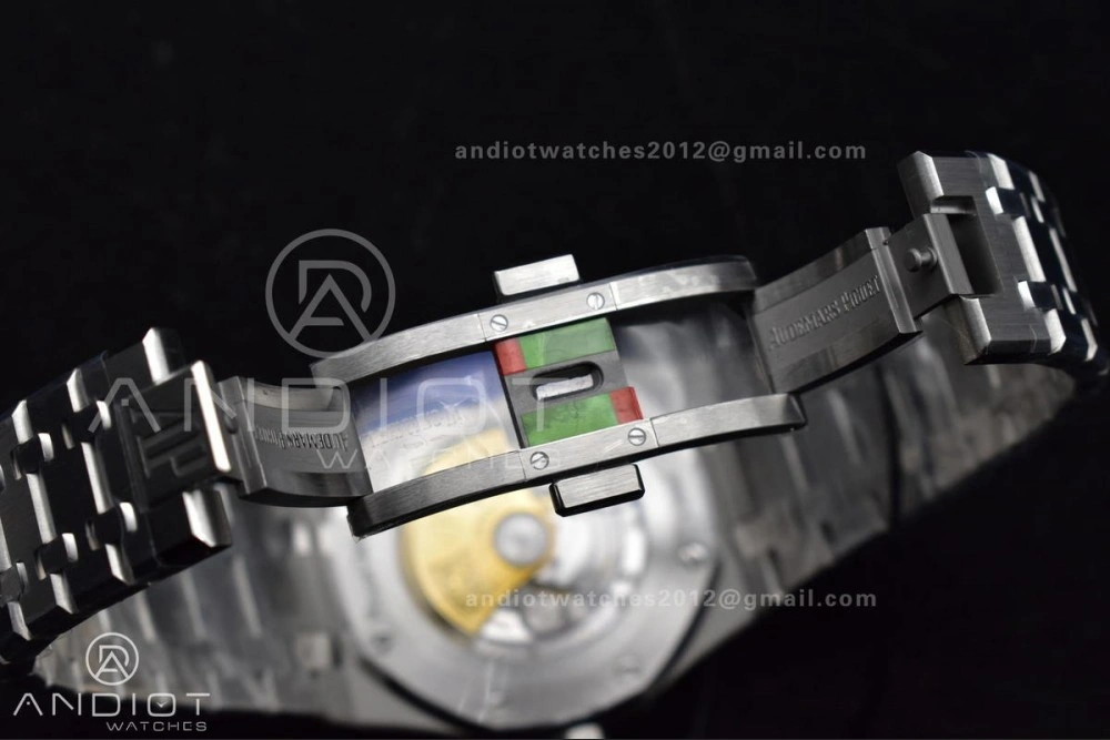 QuickDry Royal Oak 41mm 15400 SS ZF 1:1 Best Edition White Textured Dial on SS Bracelet A 132