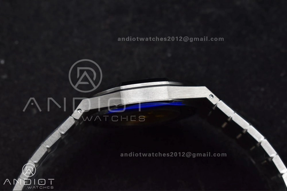 QuickDry Royal Oak 41mm 15400 SS ZF 1:1 Best Edition White Textured Dial on SS Bracelet A 132