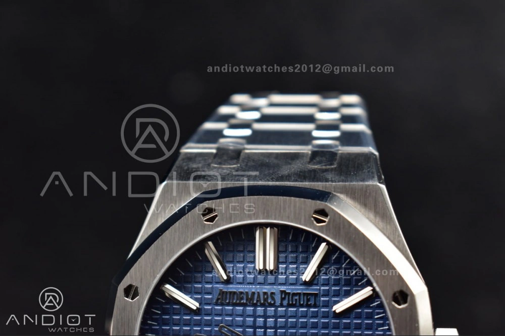 WaterResistant Royal Oak 41mm 15510 