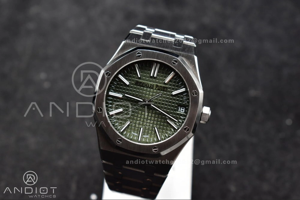 Royal Oak 41mm 15510 "50th Anniversary" SS ZF 1:1 Best Edition Green Textured Dial On SS Bracelet A Classic 129