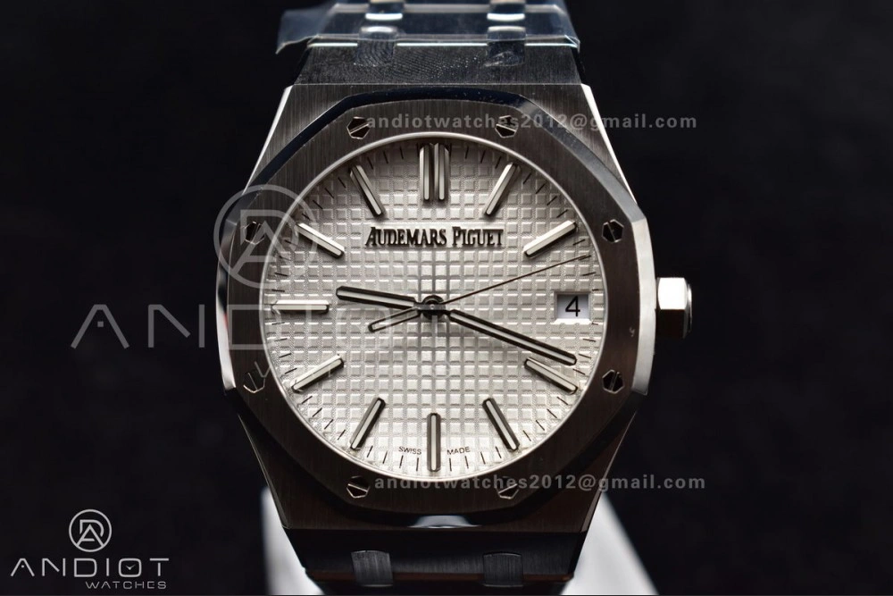 UrbanChic Royal Oak 41mm 15510 