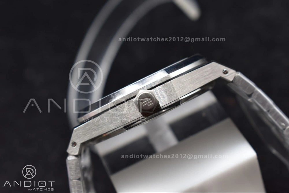 UrbanChic Royal Oak 41mm 15510 