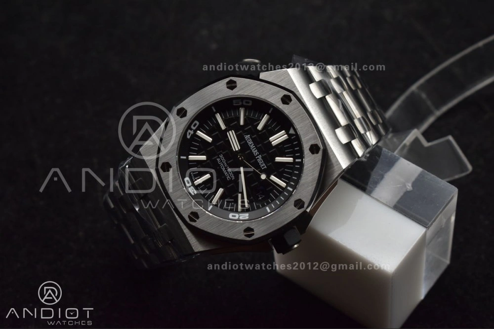 Royal Oak Offshore Diver 15703 APSF 1:1 Best Edition Black Dial on SS Bracelet SA3120 Super Clone Flexible 151