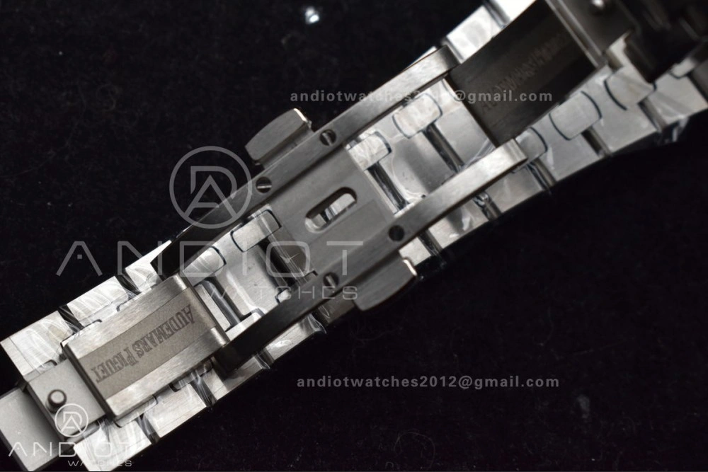 Royal Oak Offshore Diver 15703 APSF 1:1 Best Edition Black Dial on SS Bracelet SA3120 Super Clone Flexible 151