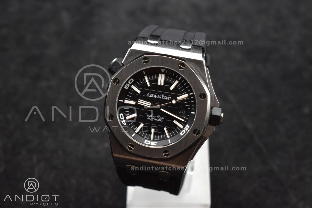 Minimalist Royal Oak Offshore Diver 15703 ZF 1:1 Best Edition Black Dial on Black Rubber Strap A 153