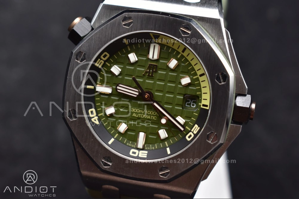 Royal Oak Offshore Diver 15720 SS APSF 1:1 Best Edition Green Dial on Green Rubber Strap A4308 Super Clone Practical 157