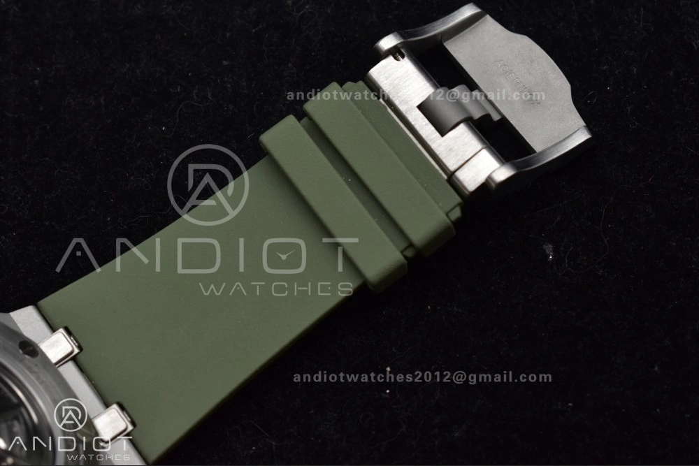 Royal Oak Offshore Diver 15720 SS APSF 1:1 Best Edition Green Dial on Green Rubber Strap A4308 Super Clone Practical 157