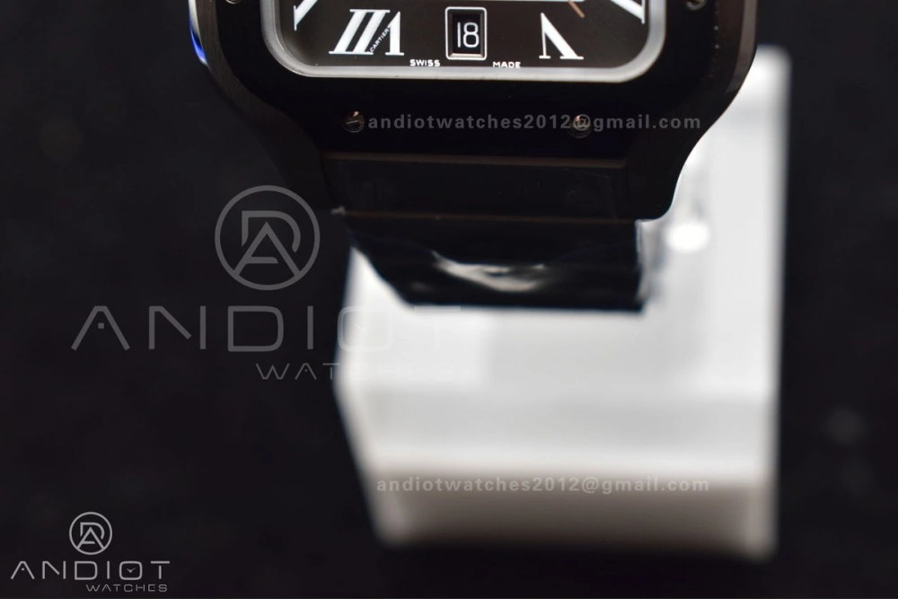 Santos de Cartier 40mm SS 3KF 1:1 Best Edition White Dial Black Bezel on SS Bracelet MIYOTA FashionForward 1049