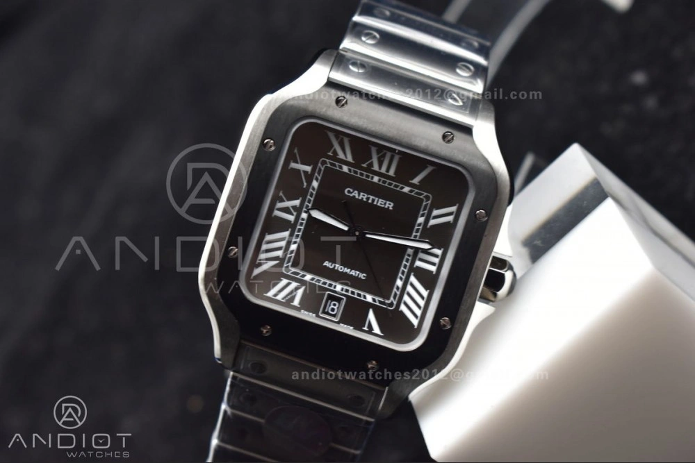 Santos de Cartier 40mm SS 3KF 1:1 Best Edition White Dial Black Bezel on SS Bracelet MIYOTA FashionForward 1049