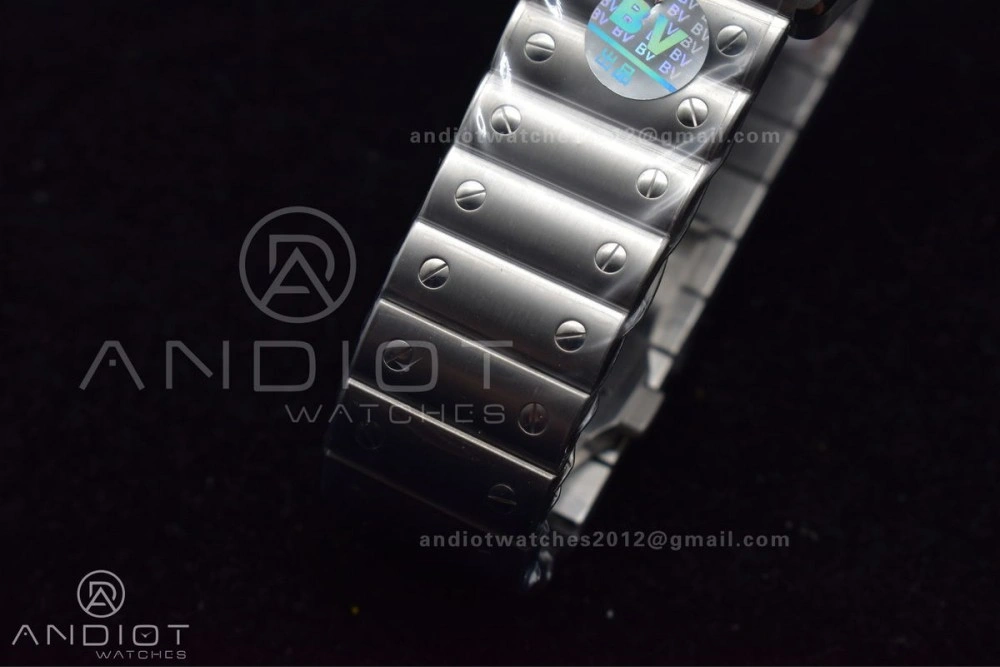 Santos de Cartier 40mm SS 3KF 1:1 Best Edition White Dial Black Bezel on SS Bracelet MIYOTA FashionForward 1049