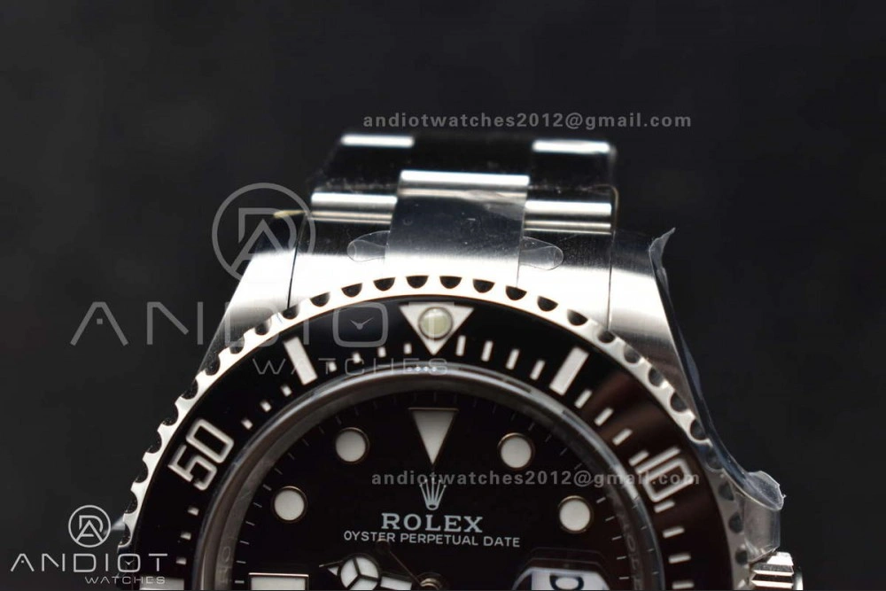 TimelessDesign Sea-Dweller 126600 Clean 1:1 Best Edition 904L SS Case and Bracelet VR 1055