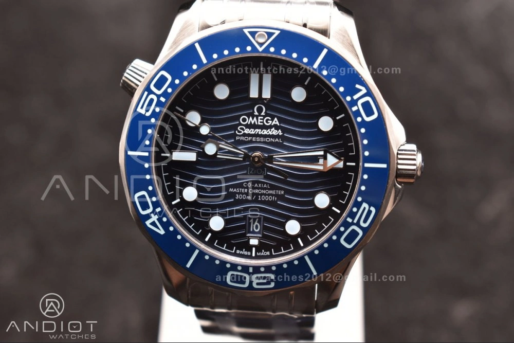Seamaster 300 VSF 1:1 Best Edition Summer Blue Dial on SS Bracelet A Soft 53
