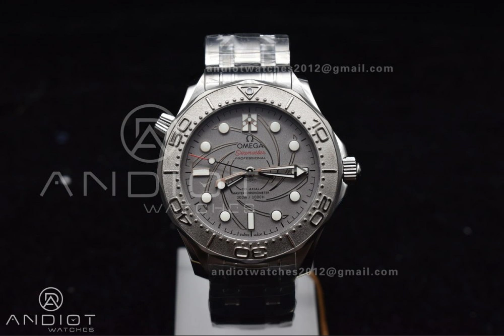 Flexible Seamaster 300M 007 Platinum VSF 1:1 Best Edition Gray Dial on SS Bracelet A 55