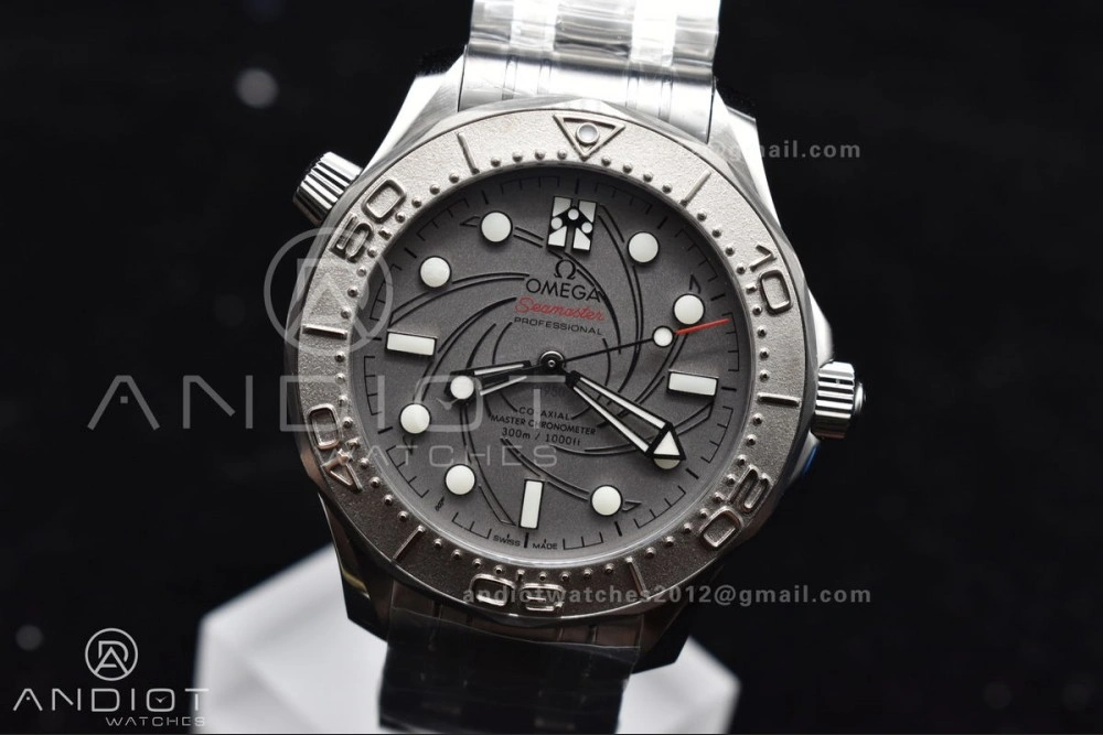 Flexible Seamaster 300M 007 Platinum VSF 1:1 Best Edition Gray Dial on SS Bracelet A 55