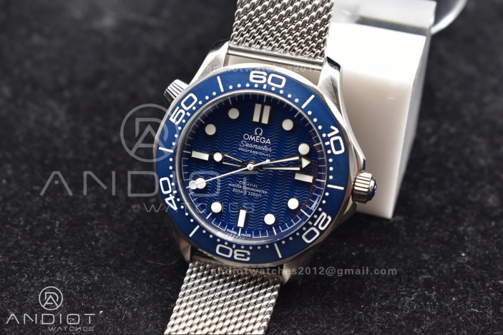 Seamaster 300M 42mm James Bond 60th anniversary VSF Best Edition on Mesh Bracelet A FashionForward 57