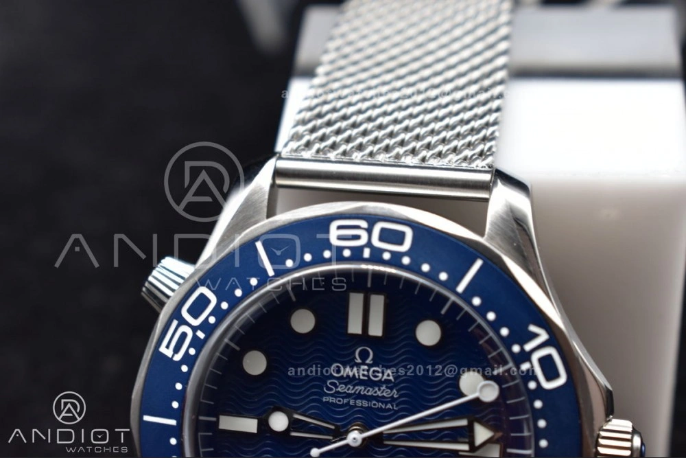 Seamaster 300M 42mm James Bond 60th anniversary VSF Best Edition on Mesh Bracelet A FashionForward 57