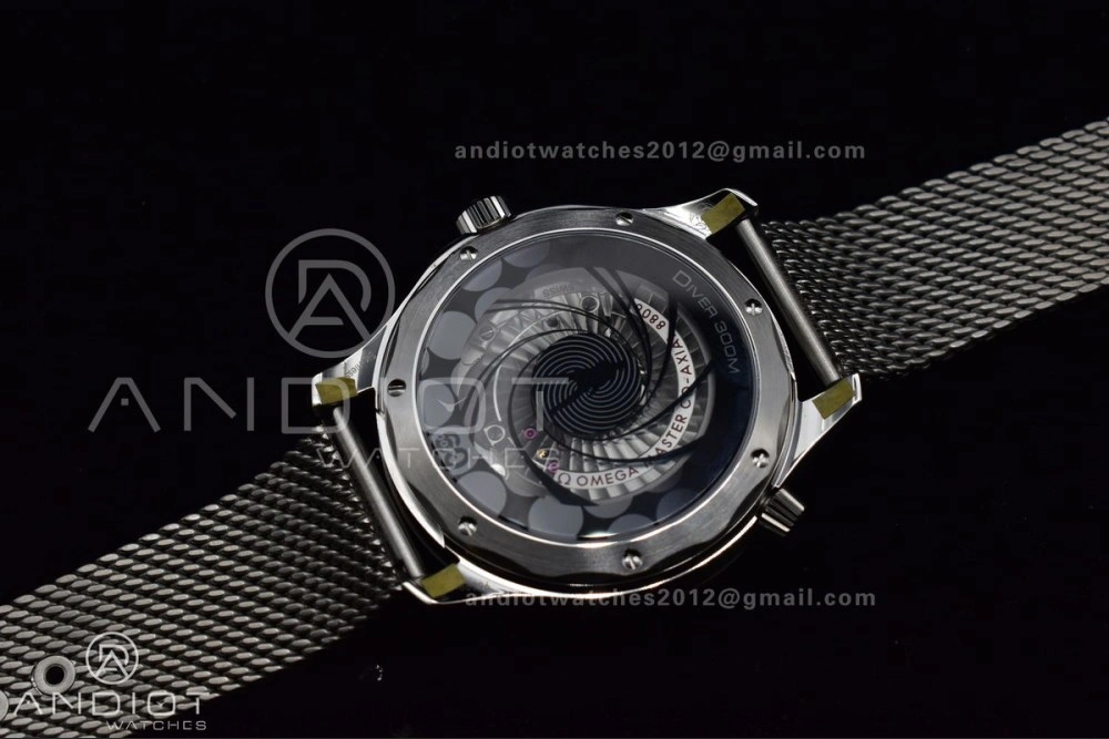 Seamaster 300M 42mm James Bond 60th anniversary VSF Best Edition on Mesh Bracelet A FashionForward 57