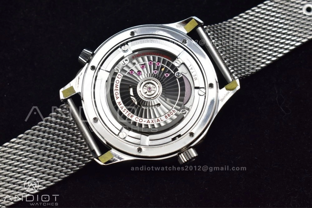 Seamaster 300M 42mm James Bond 60th anniversary VSF Best Edition on Mesh Bracelet A FashionForward 57