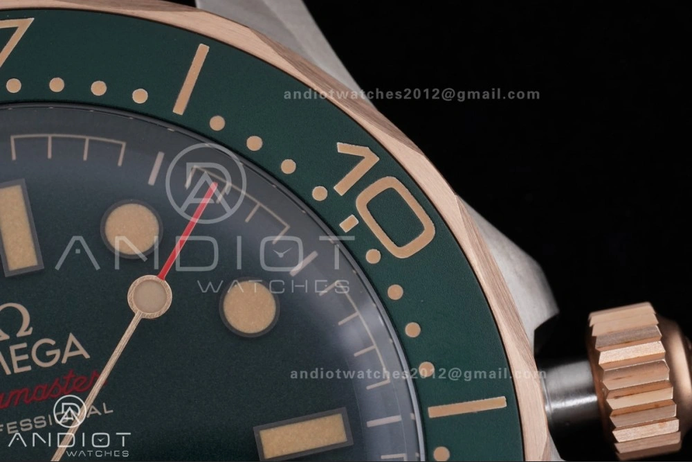 FlexibleFit Seamaster 300M Diver Rose Gold VSF 1:1 Best Edition Green Dial on Mesh Bracelet A 64