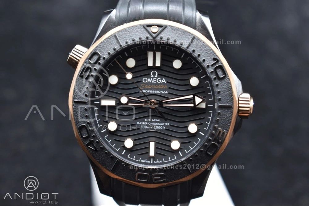 Seamaster 300m 43.5mm Black Ceramic VSF 1:1 Best Edition Black Dial RG Bezel on Black Rubber Strap A Trendsetting 1070